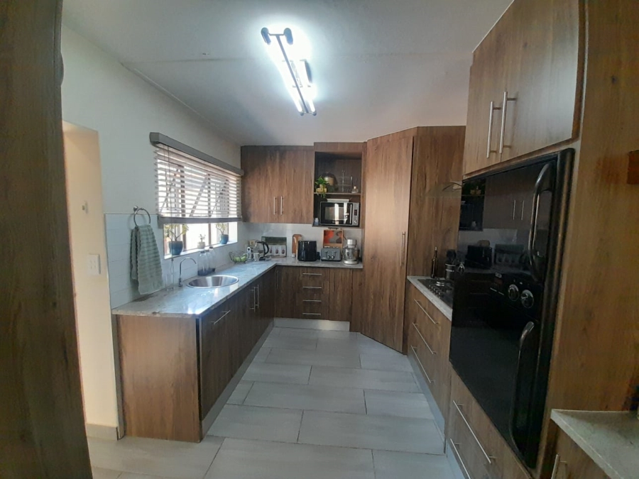 4 Bedroom Property for Sale in Cashan North West
